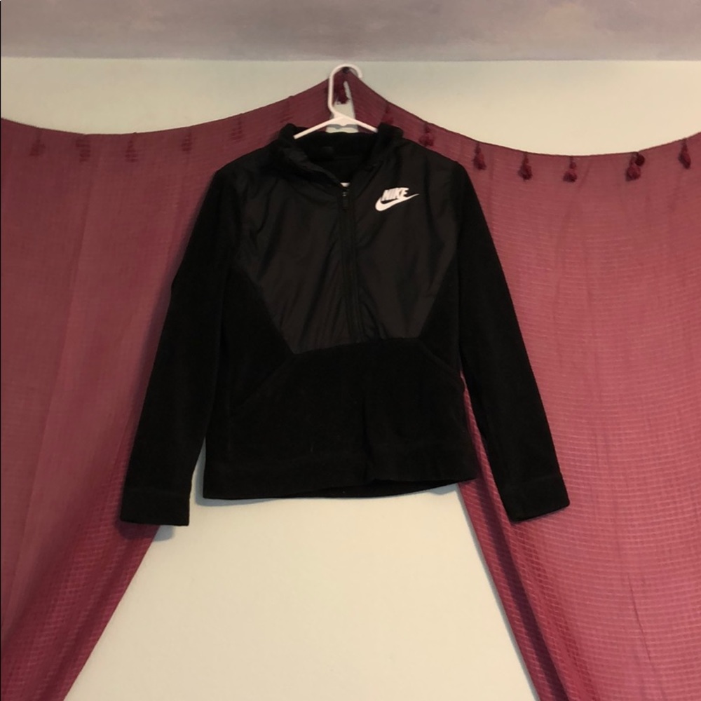 Black Nike Sweatshirt/Jacket